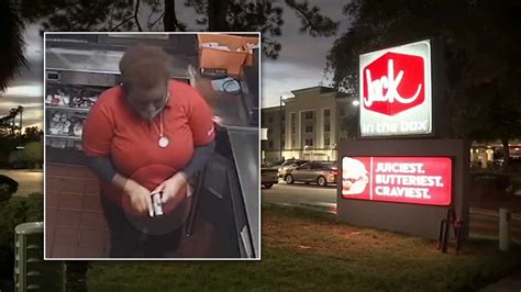 Jack-in-the-Box employee shoots at customers over missing curly fries: Lawsuit